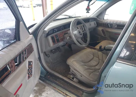 1993 Buick Regal Gran Sport from USA, damaged, VIN 2G4WF54L0P1462286